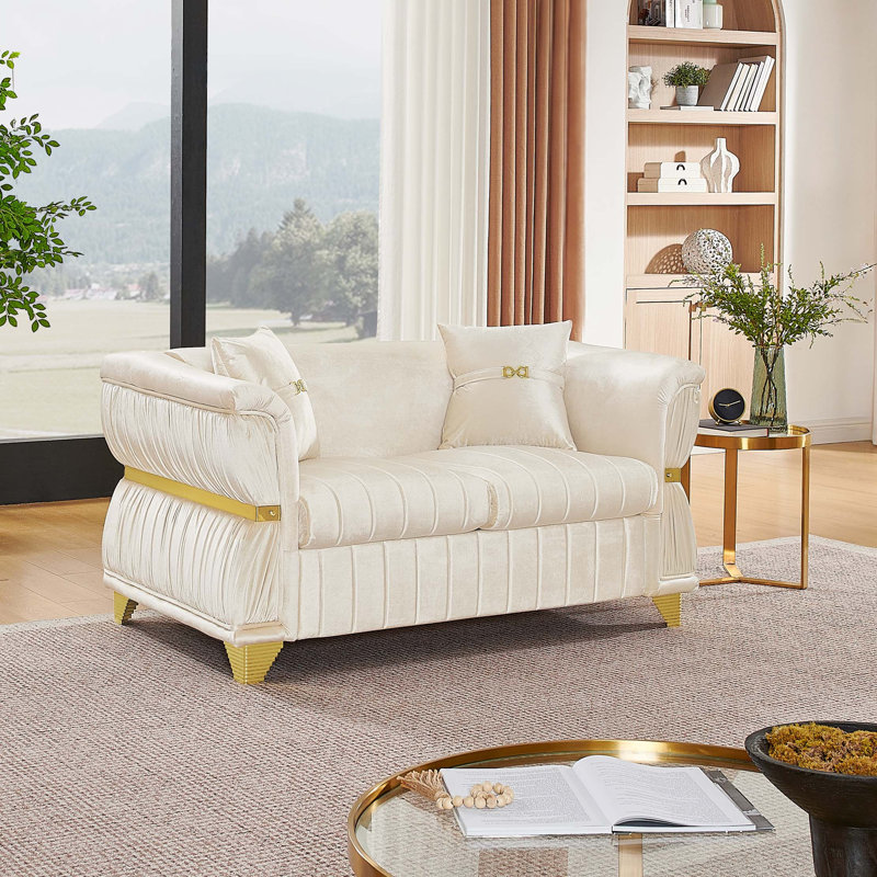 Canapé moderne en velours avec garniture et coussins en métal doré, Beige Velvet