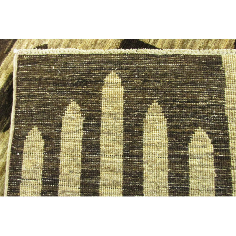 Tapis en laine beige 5 pi 8 po x 7 pi 11 po one-of-kind noué la Nash