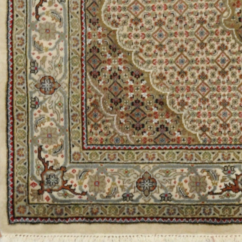 Devien Wool Oriental Indoor Rug