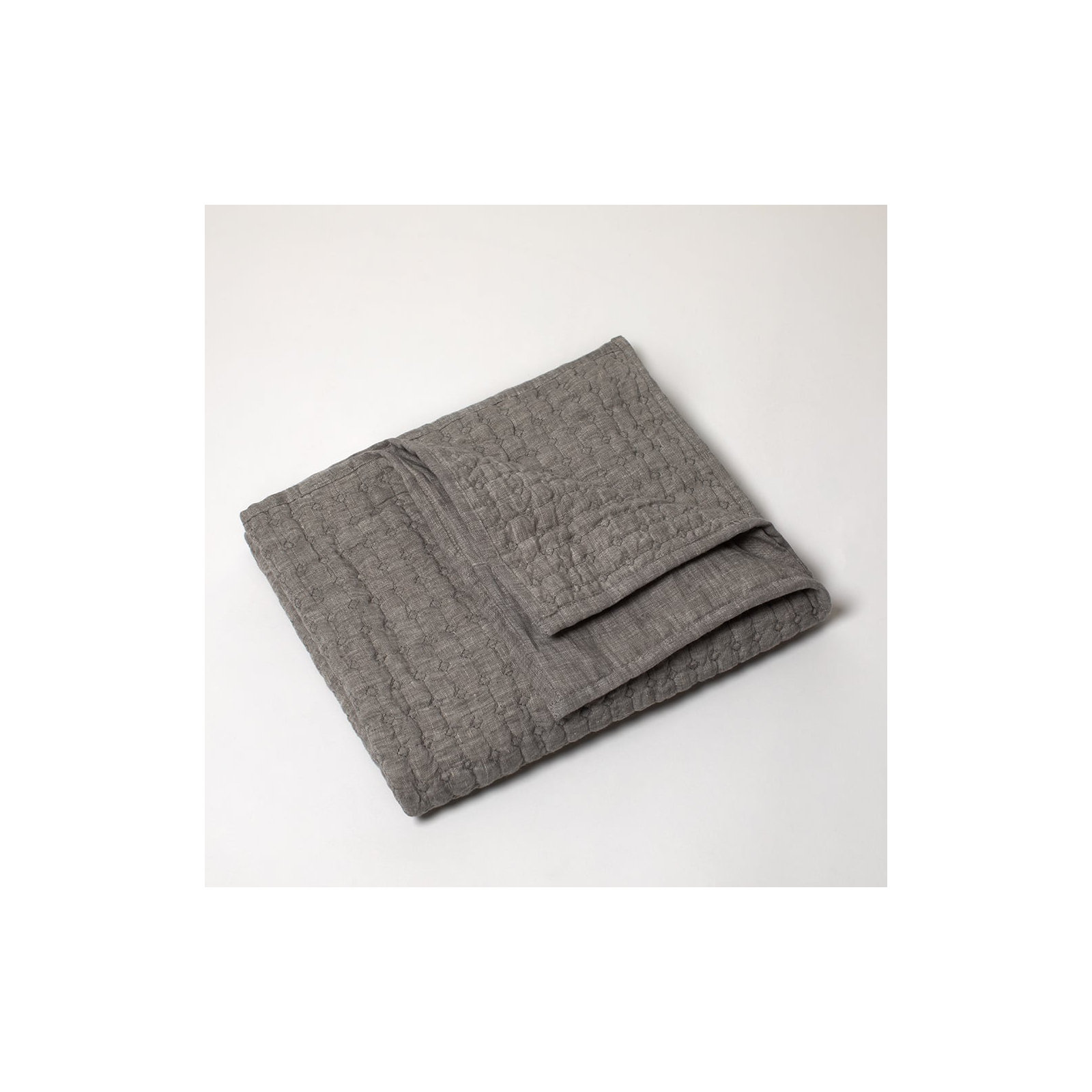 Bahari Linen Percale Quilt, Twin Quilt, Gray Chambray