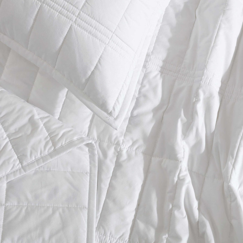 Calvin Klein Washed Percale Cotton White King Quilt Set, King Quilt + 2 King Pillowcases, White