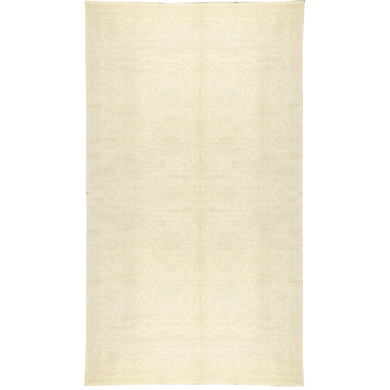 Sultanabad Hand-Knotted High-Quality Cream Area Rug