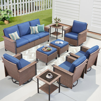 Ensemble de mobilier d'extérieur 9 pièces, canapé 3 places en osier toutes saisons, 4 chaises berçantes pivotantes en rotin avec accoudoirs plats de 5 po de large, 2 repose-pieds polyvalents et 2 tables d'appoint élégantes, parfaites pour le patio, 