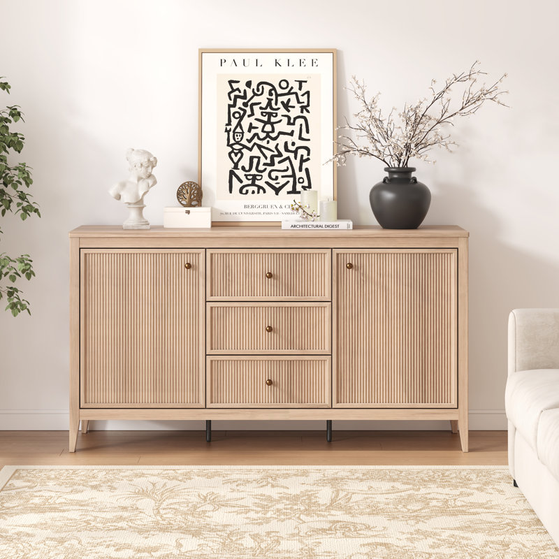 Buffet cannelé moderne 59 po avec 3 tiroirs et tablettes réglables