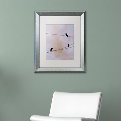 «Bird on Wire White» par Waldos, impression sur toile encadrée