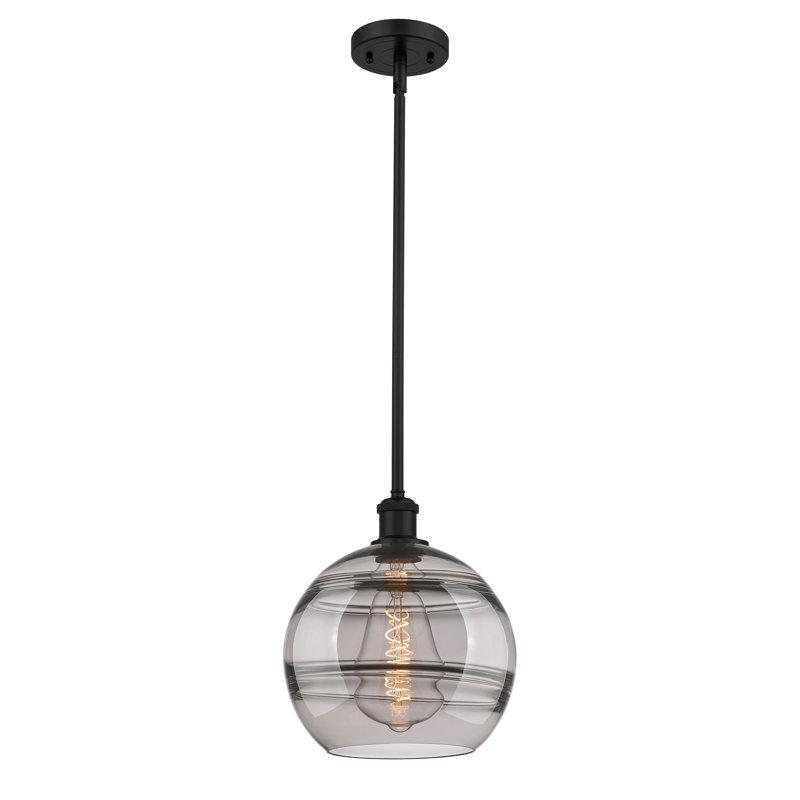 Luminaire suspendu avec tige 1 lumière Ballston Bienes-516-G556, H 11,63 po x l 10 po x P 10 po, Gris fumée clair, Noir mat