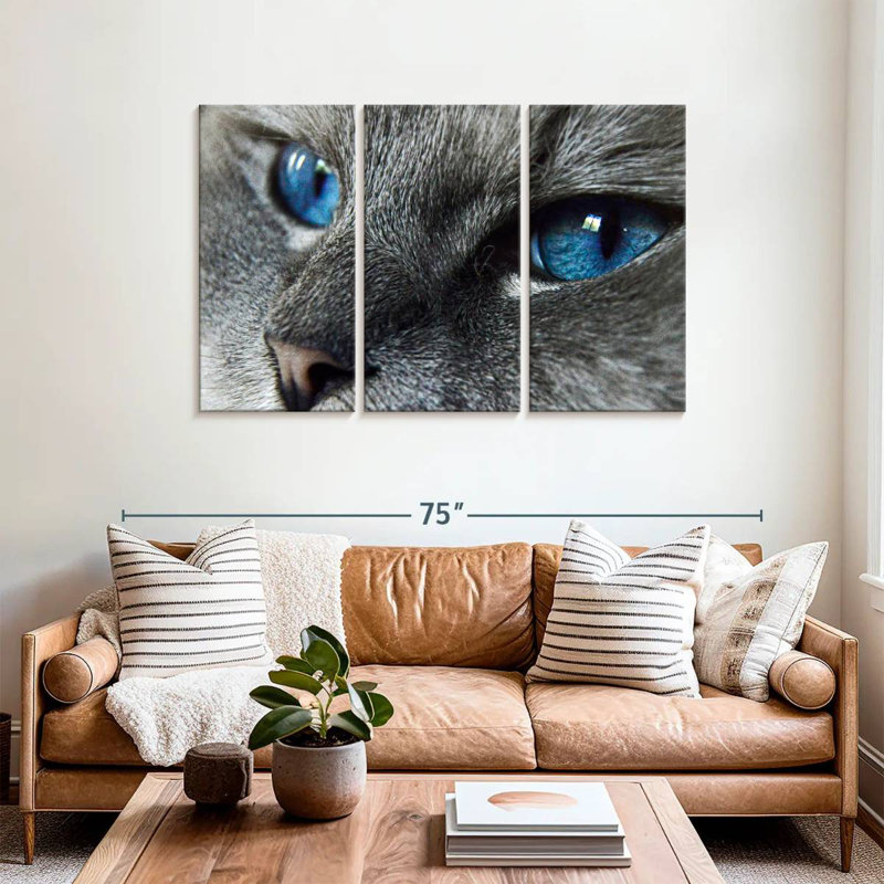 Brampt Cat Blue Eyes, 36" H x 57" W