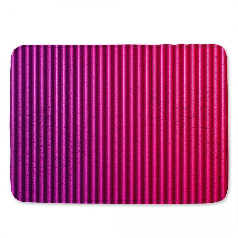 Tapis de bain vertical à rayures mauves et roses, L 34 po x L 21 po