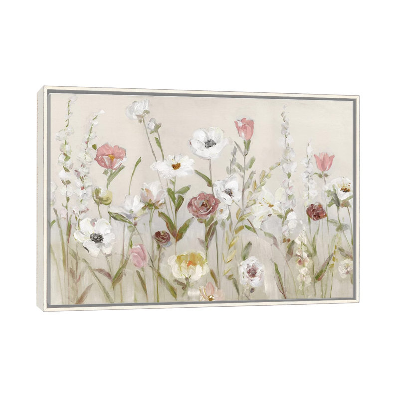 «Bloomin Around» par Sally Swatland, impression, H 32 po x l 48 po x P 1,5 po, Toile encadrée flottante blanc vieilli, Non
