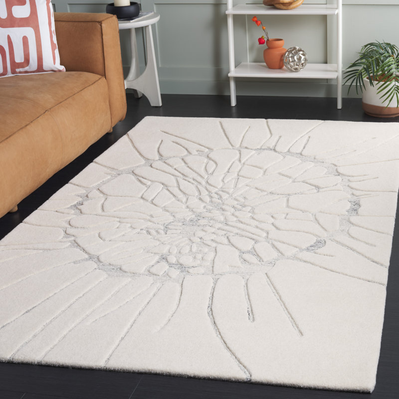Giard Area Rug, Rectangle 5' x 8'