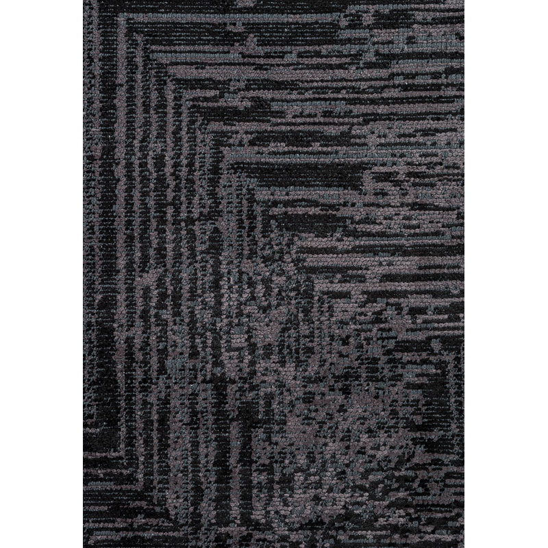 Tapis traditionnel à motif géométrique, Rectangle 6 pi 7 po x 8 pi 3 po