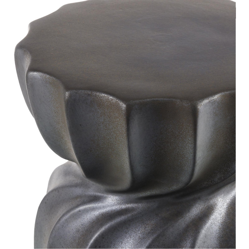 Illiopolis Global Garden Stool, Black
