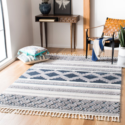Mcabee Geometric Area Rug