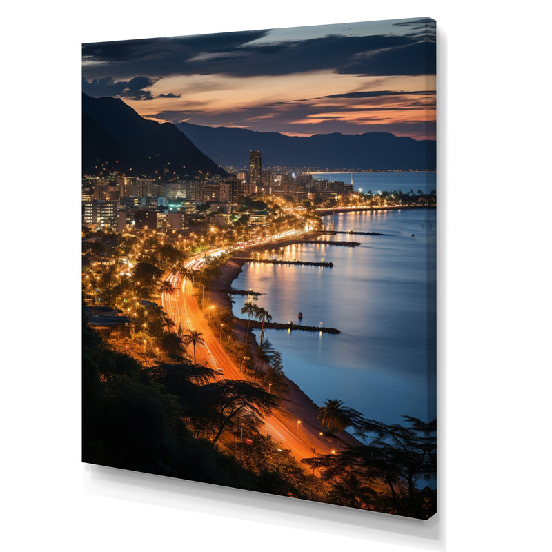 Yoherlin Honolulu, beau paysage urbain, Spot III - impression, H 20 po x l 12 po x P 1 po, Toile tendue