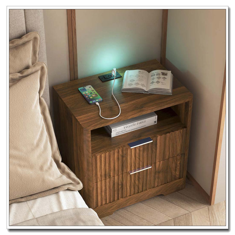 Table de chevet avec station de charge