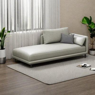 Sponge PU faux leather lounge chair