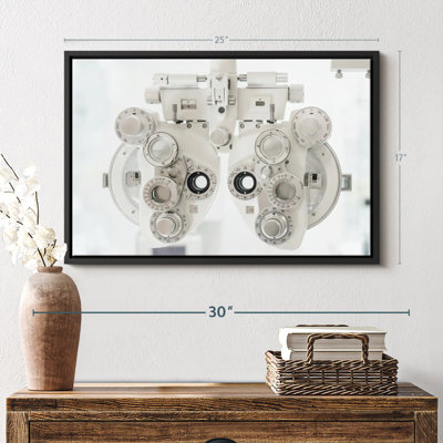Impression sur toile White Phoropter
