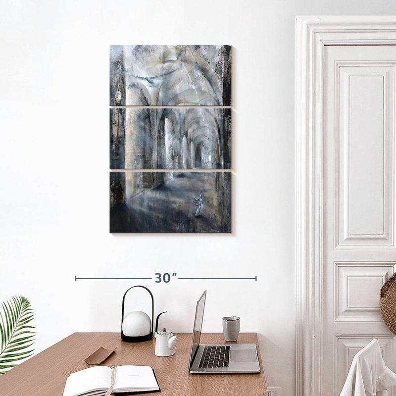 Avery Light And Shadow, 32" H x 20" W