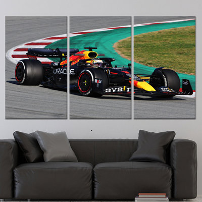 Modern Formula 1 Racing Car Canvas Print: Sleek Wall Decor,3P Wrapped Canvas