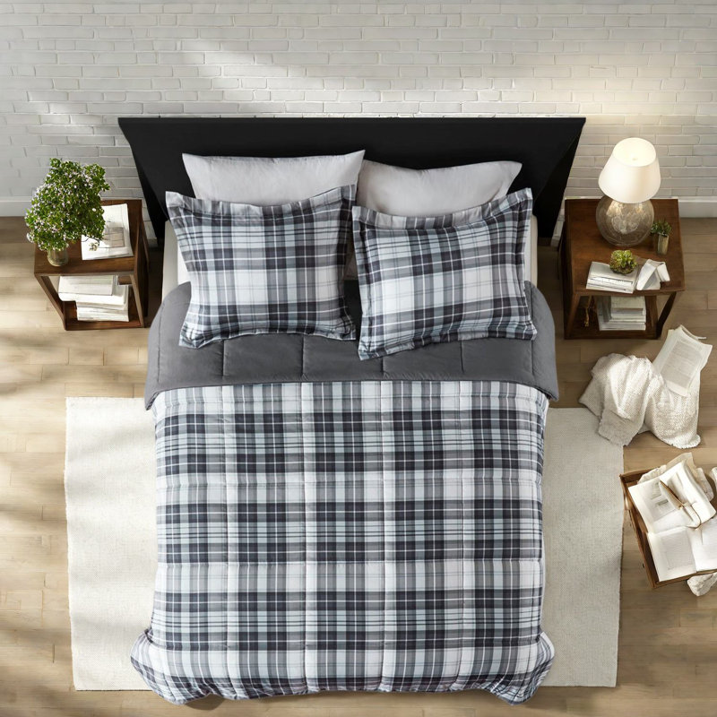 Ultra Soft Microfiber Bedding Sets, King Size Comforter With Hypoallergenic Down Alternative, All-season Design