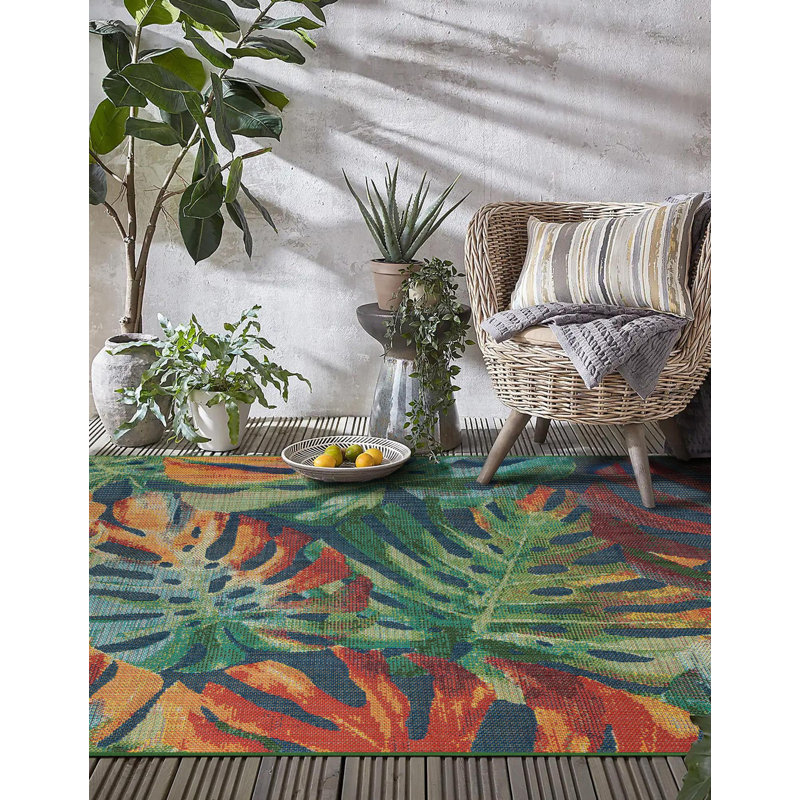 Floral Indoor / Outdoor Rug, Rectangle 5'3" x 8'