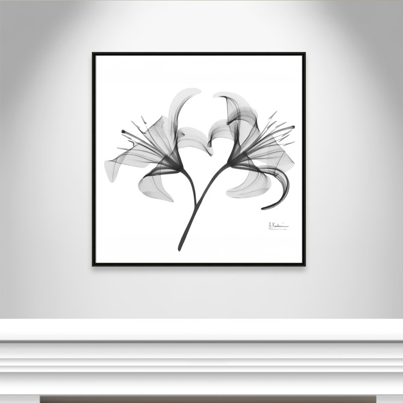 «Lilly Twins - Square Version Print» par Albert Koetsier, Cadre flottant espresso, H 37,5 po x l 37,5 po