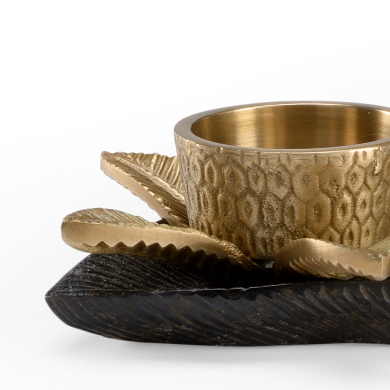 Porte-votive de table en métal 6,25 po avec bougie inclus