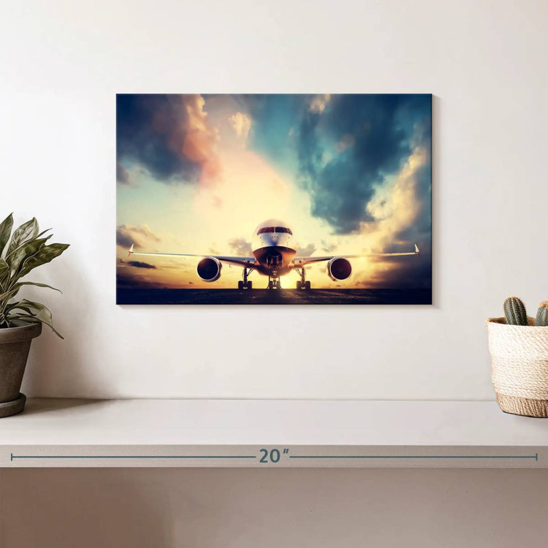Mehar Grounded Jet, 8" H x 12" W