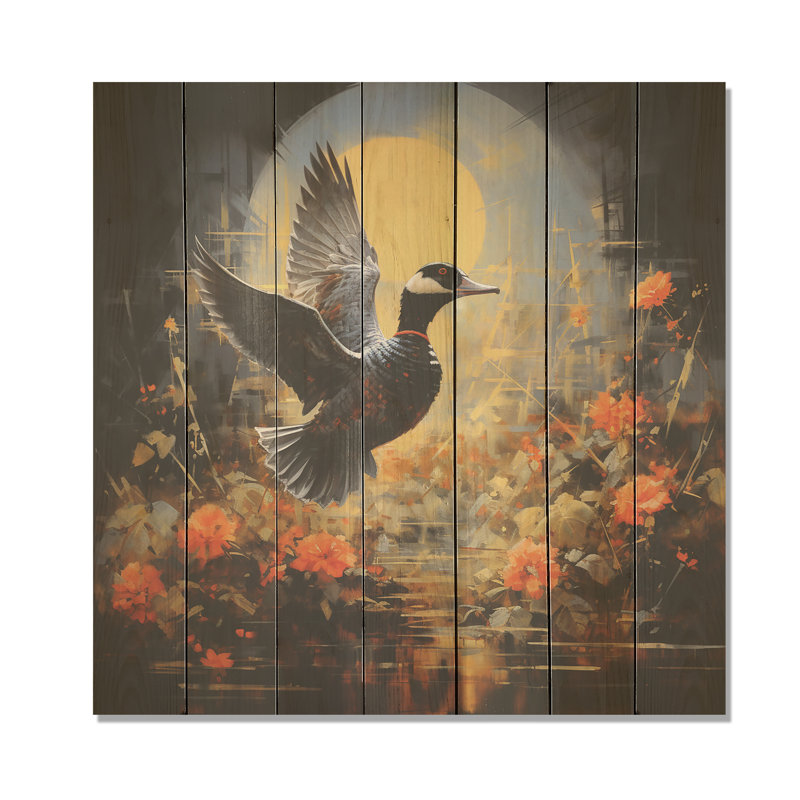 «Duck Flight On Floral Eclipse» - Imprimé animalier sur bois, H 15 po x l 15 po