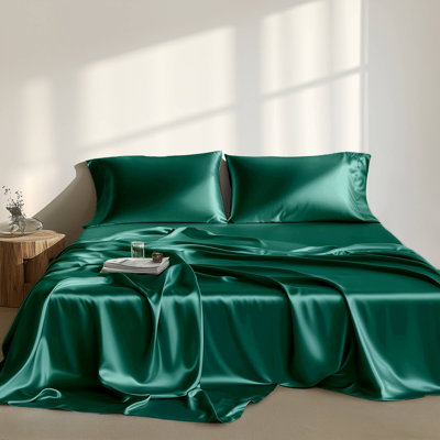 Satin Wrinkle Resistant Luxury Sheet Set