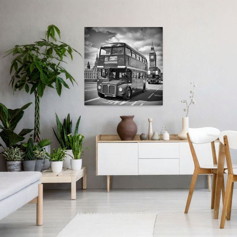 Affiche murale abstraite contemporaine représentant un autobus londonien classique et Big Ben., 36" H x 36" W