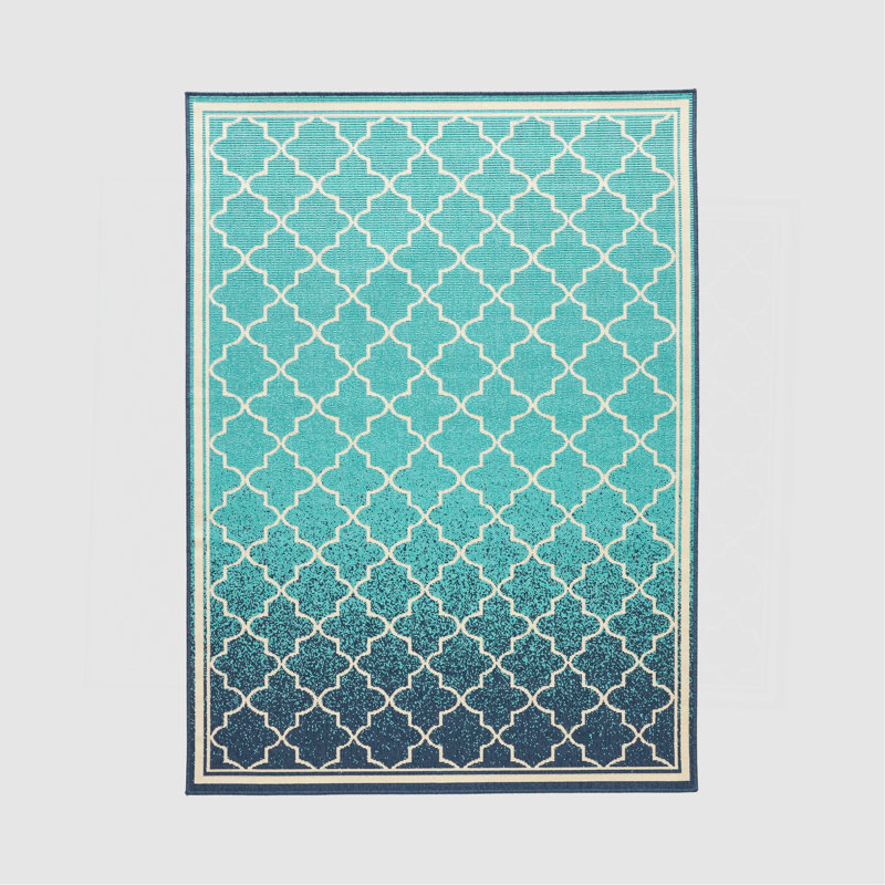 5'3" X 7' RUG