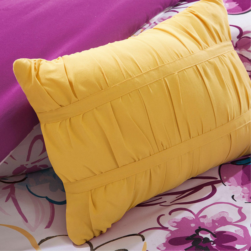 Full/Queen Floral Comforter Set