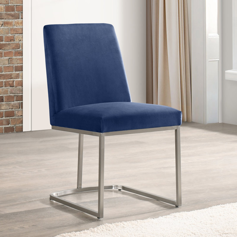 Chaise d'appoint rembourrée en velours Harriss, Bleu