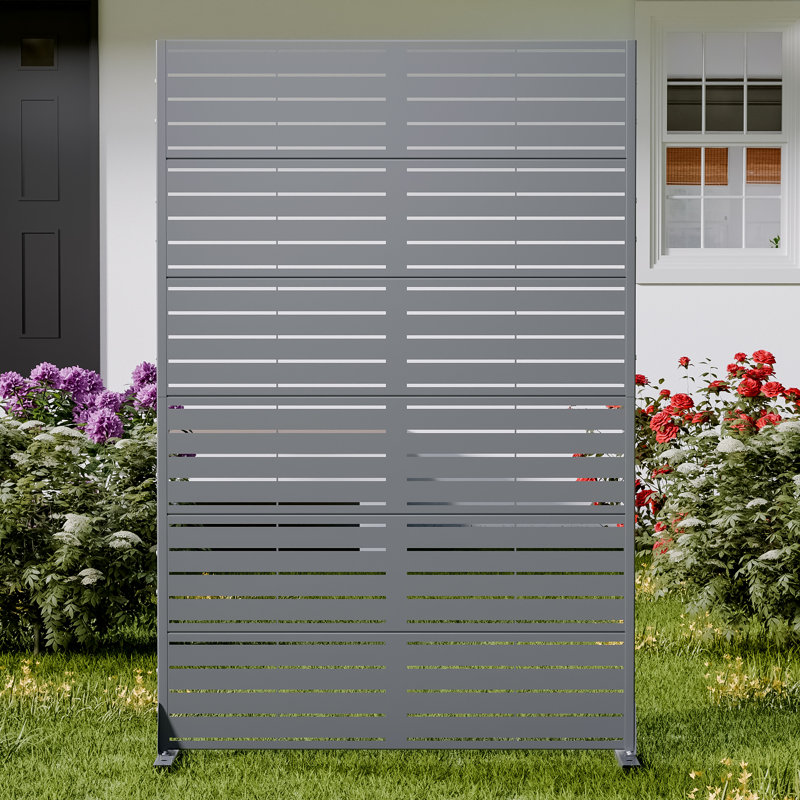 72" Metal Outdoor Privacy Screen, 72" H x 47" W x 16" D, Gris foncé