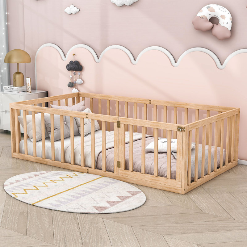 Guerriero Wooden Daybed Frame with Fence, Natural, Twin