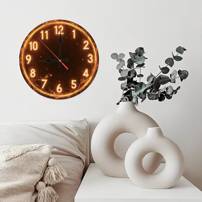 Horloge féroce avec étincelles