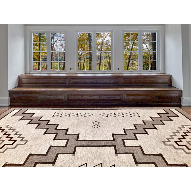 Mesa Wool Southwestern Area Rug, Rectangle 5' x 7'