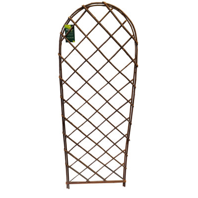 Treillis arqué en bois