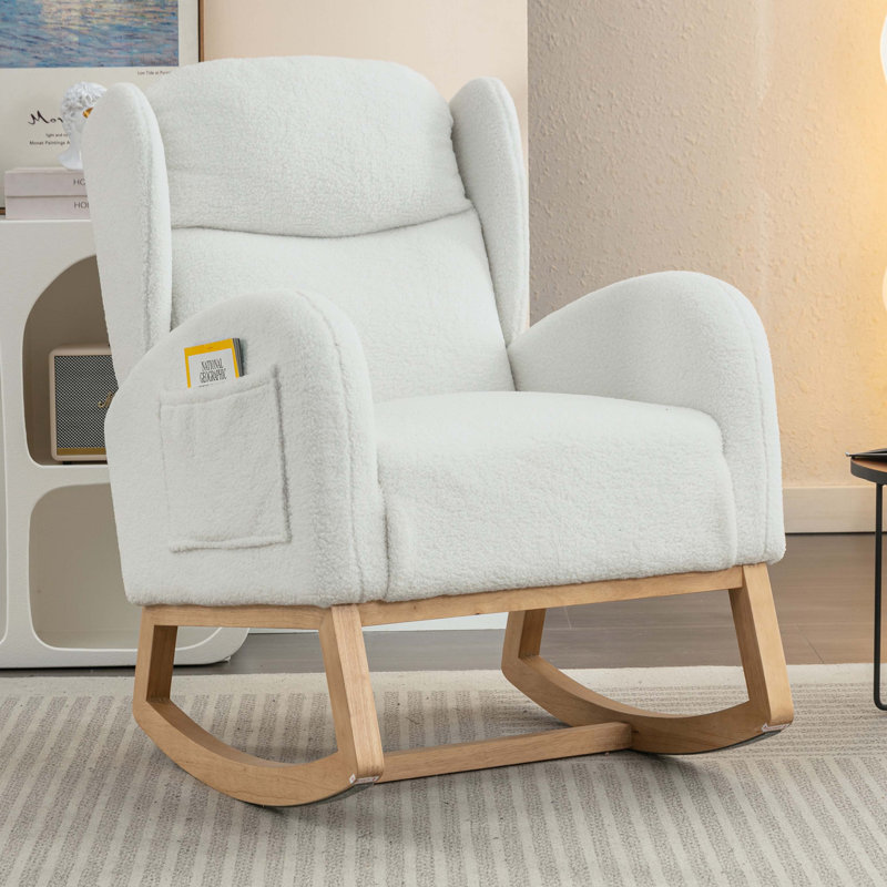 Fauteuil Ambrosane, Ours en peluche ivoire