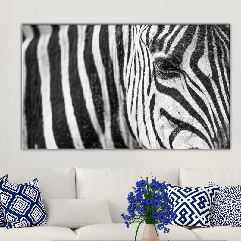 « zèbre eye », reproduction de photo sur toile tendue, H 18 po x l 30 po x P 1 po