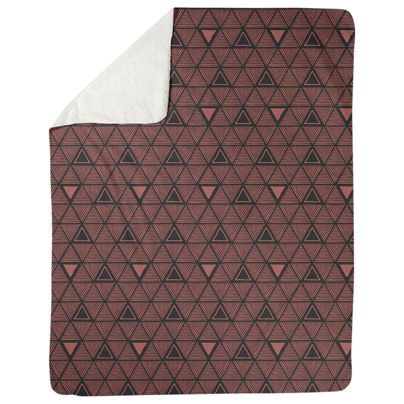 Couverture polairee triangles à la main, l 50 po x L 60 po, Rouge / noir