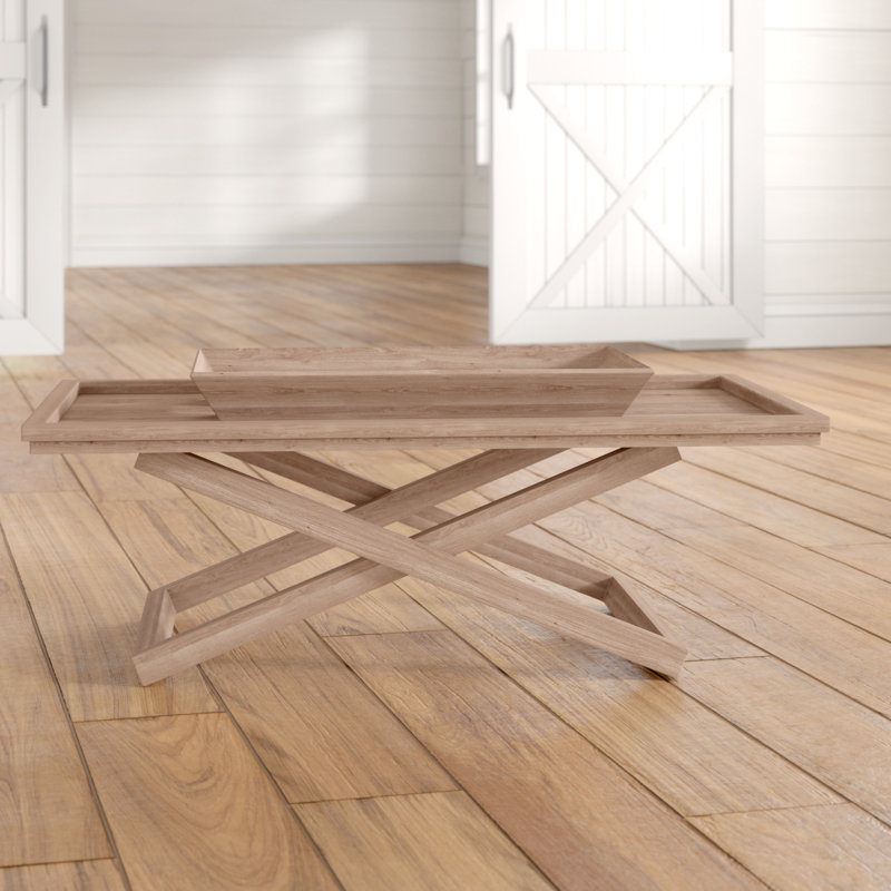 Table basse à pieds croisés