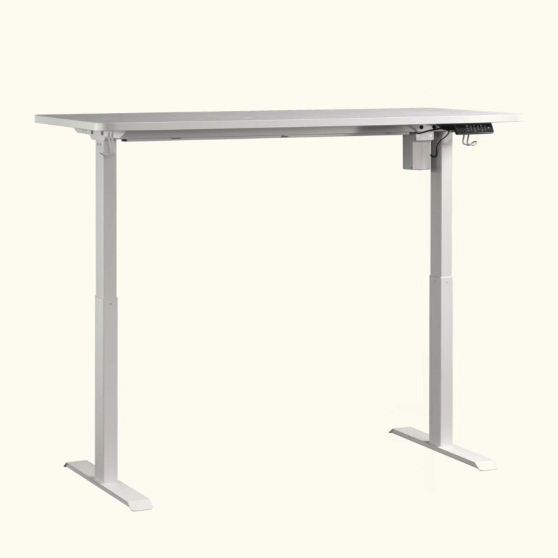 Bureau électrique assis / debout, réglage ergonomique de la hauteur et charge intégrée, parfait pour la maison et le bureau.