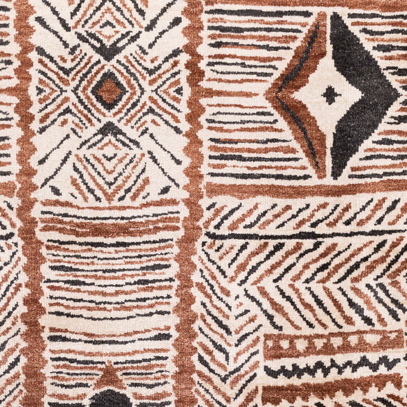 Bedinotti Geometric Indoor Rug, Rectangle 4' x 6'