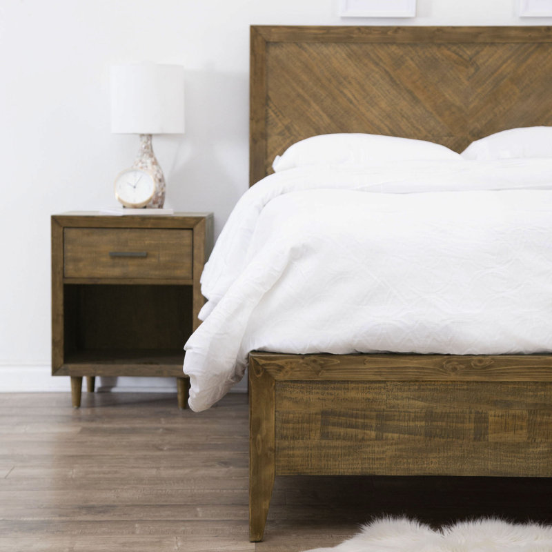 Peloquin Solid Wood Platform Bed, King, Brown