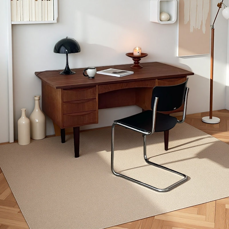 Bureau en merisier massif