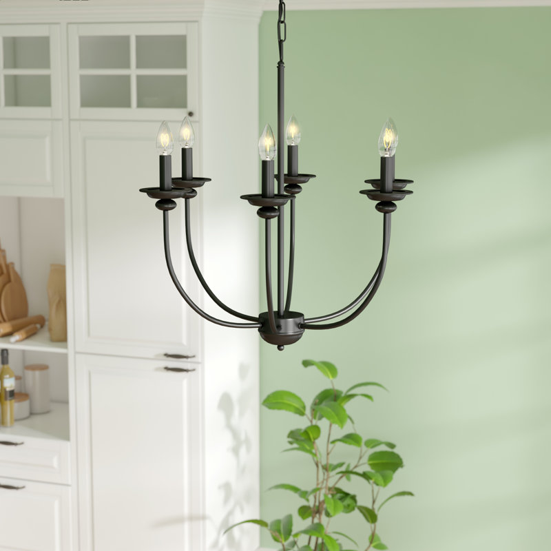 Lustre à niveaux 6 lumières de style bougie Roush