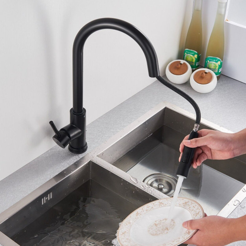 Robinet de cuisine noir mat moderne