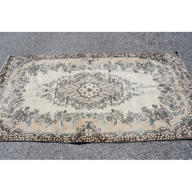 Chic Turkish Tribal Area Rug in Beige for a Stylish Dining Room or Large Floor Space